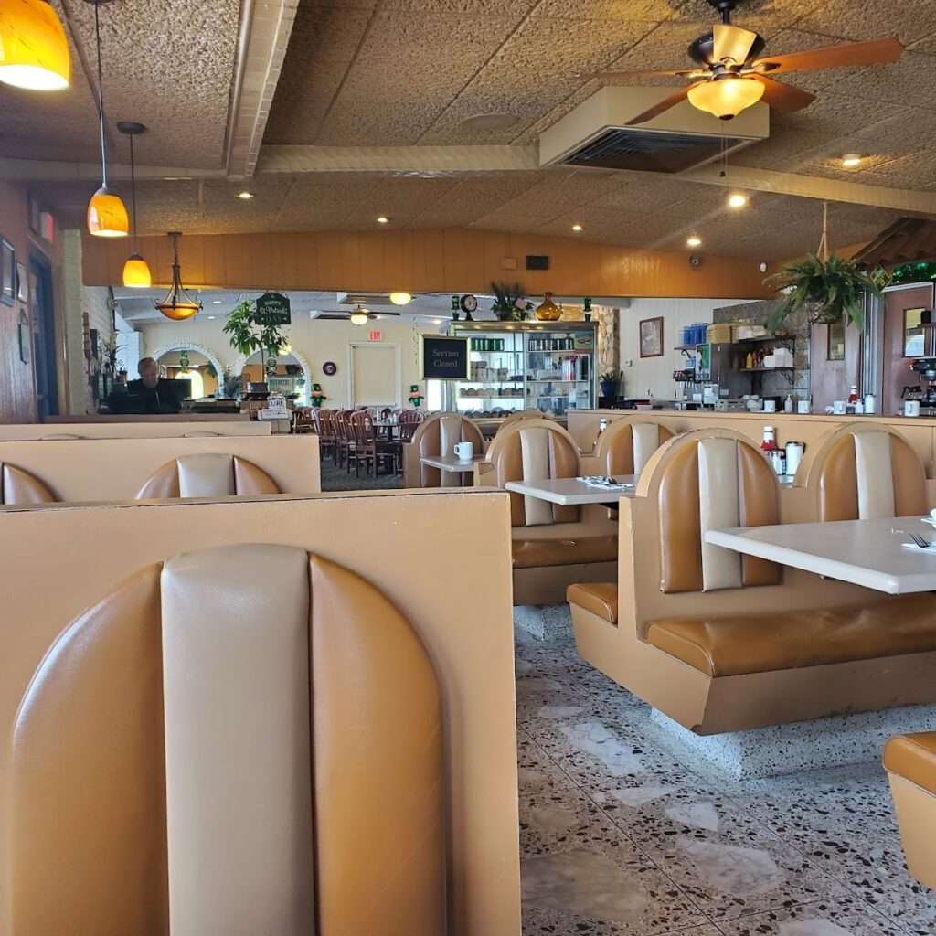 Raspberries Cafe Photo 3