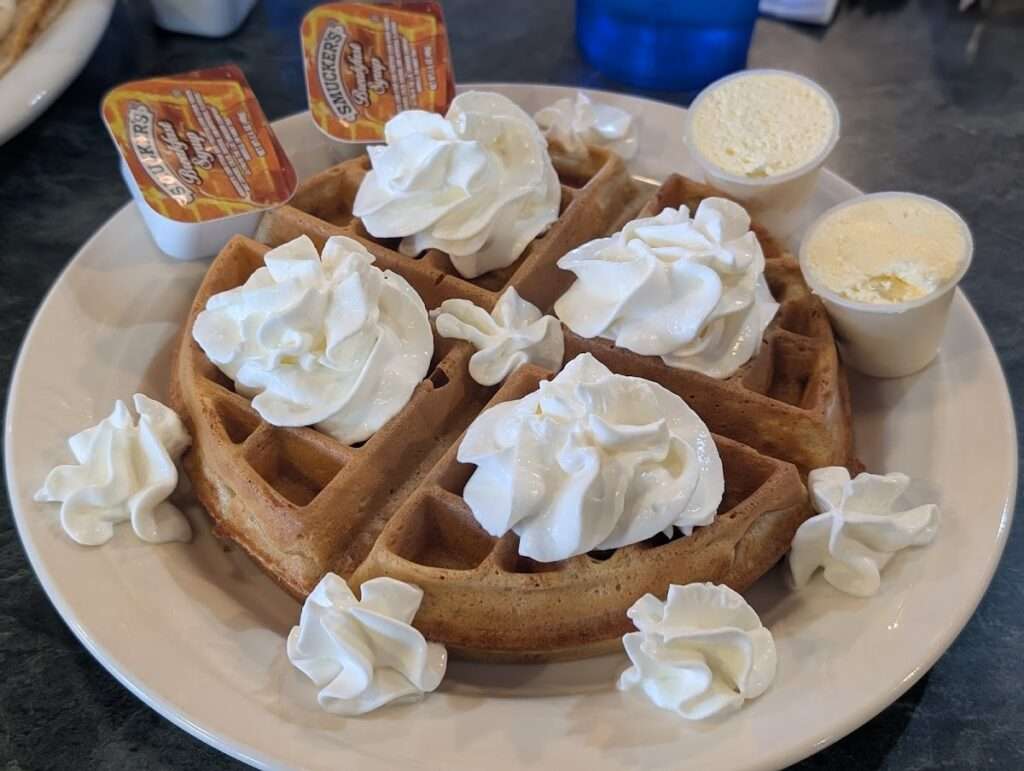 Raspberries Cafe Photo 5